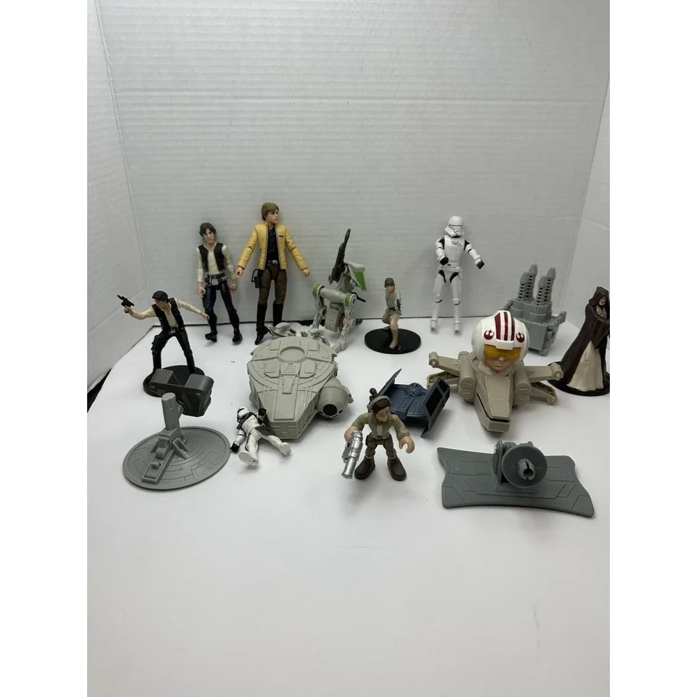 Star Wars Action Figure & Accessory Lot Han Solo Luke Skywalker Stormtrooper Mix